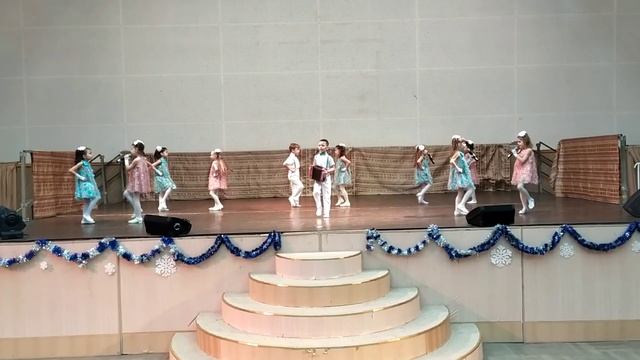 Мир похож на цветной луг - Колокольчики, рук. Сомова И.В. смотреть онлайн