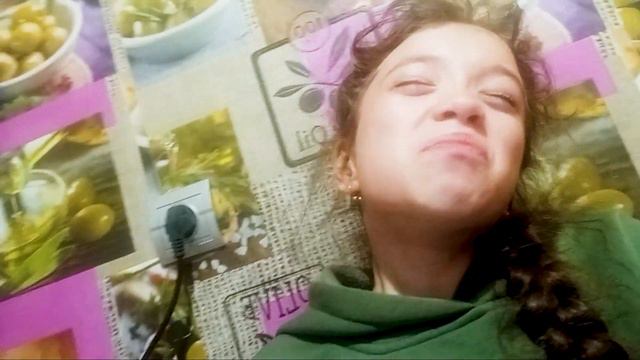 Can't Stop Laughing: Girl's Funniest Face Distortions! | Girl's Rib-Tickling Funny Face Show