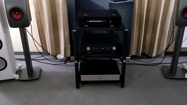 Звучание напольников KEF Q950. 2. Hi-Fi & High End Show 2018. смотреть онлайн