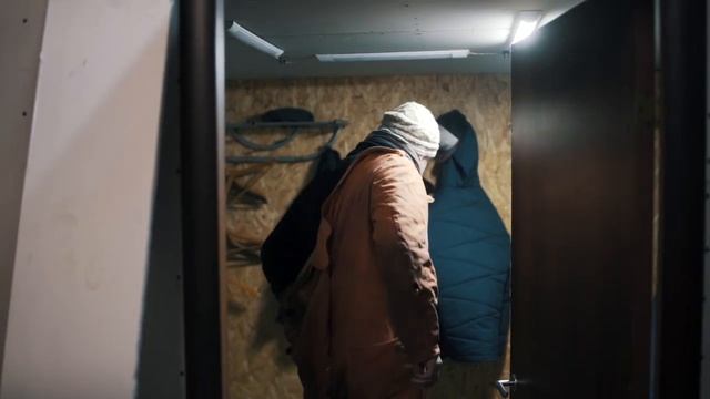 Покупка ведра изменит вашу жизнь. История Rockabilly Garage смотреть онлайн