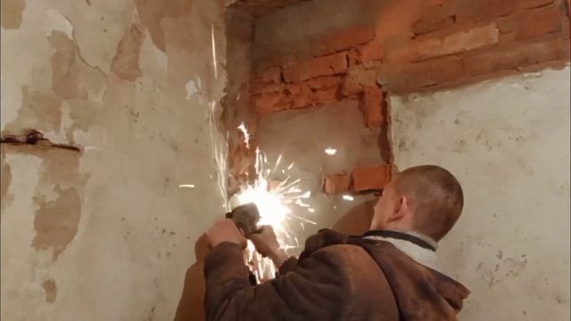4#VLOG ЧИСТКА АРКИ ОТ КРАСКИ/ВЫБИЛО ПРОБКИ/ОСТАЛИСЬ БЕЗ СВЕТА #ремон #vlog #дом #fancy_text_symbo смотреть онлайн