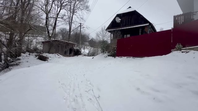 На кордоні трьох держав. Село Загорб, Закарпаття. Жити в горах. Захід України зараз. смотреть онлайн