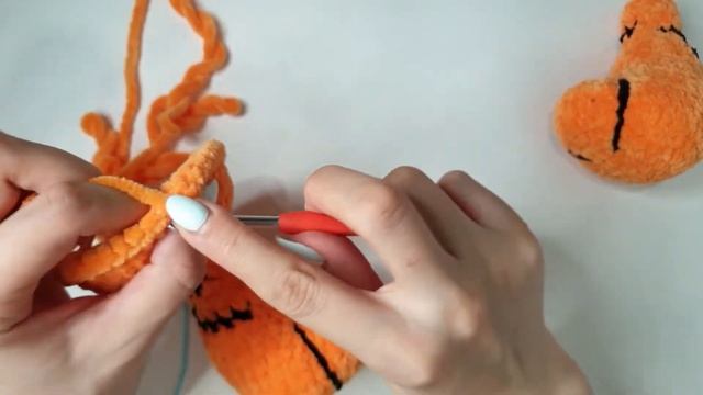 Как ввязать лапки в тело