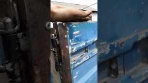 Самодельные замки на борта.