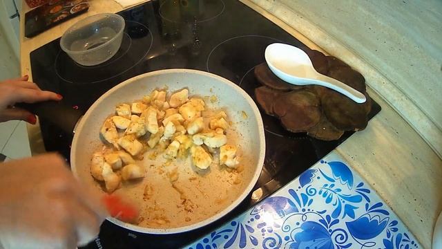 курица с брокколи смотреть онлайн