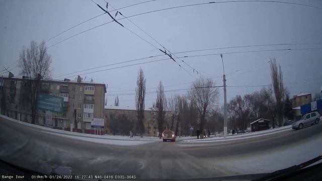 Луганск, ул. Павловская, Тимирязева, кв. Гаевого. 2022.01.24 смотреть онлайн