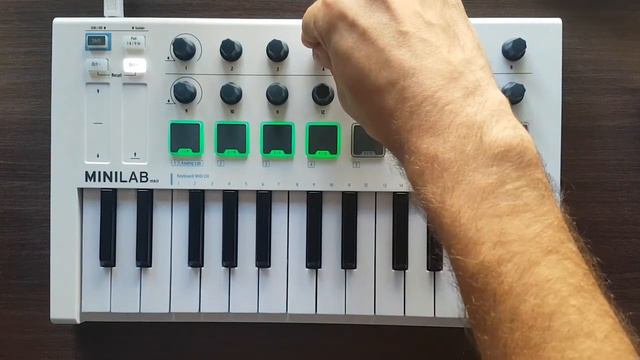 MBG - Spectral (Arturia Minilab mkII Live Attempt. Ableton 11) смотреть онлайн