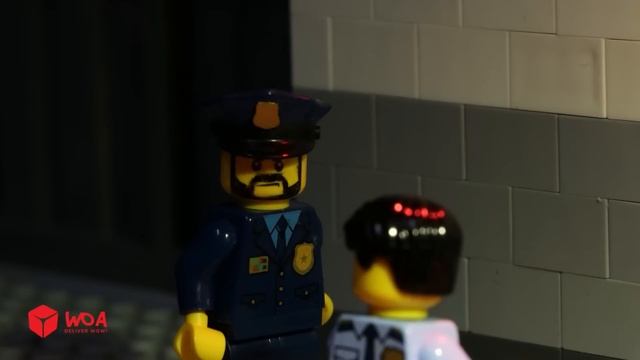 Prisoner Escapes Prison Through Toilet: Will Police Catch Him? - Lego Prison Break смотреть онлайн