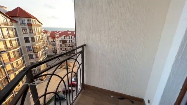 Геленджик. Продажа. 1 комн.кв. 47кв.м+балкон. С ремонтом и мебелью. Жк Черноморский 2. Обзор смотреть онлайн