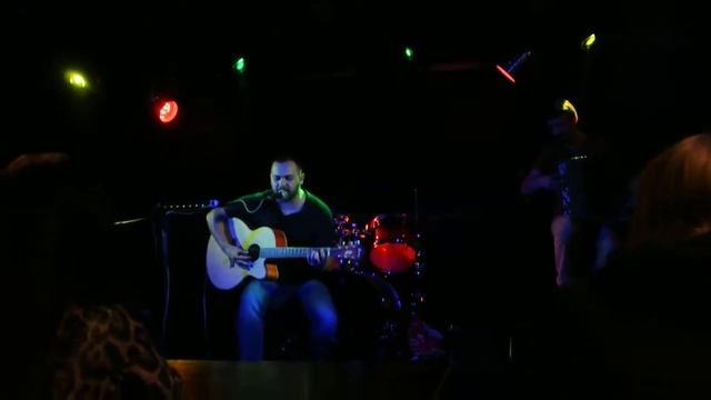 Бранимир - Босяцкий вальс / Немного о литературе / Соня / Чкубы / Научала Ленку мать смотреть онлайн