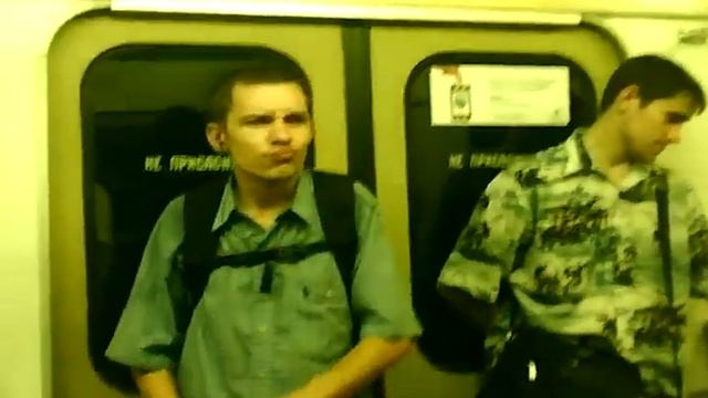 Перегрелся в метро. смотреть онлайн