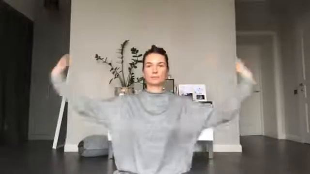 Практика для того, чтобы отвлечь ум💆🏼♀️ (продолжительность 3 минуты) смотреть онлайн