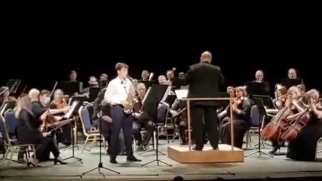 Иван Бубнов (саксофон, Москва) Р.Молинелли. "Четыре картины из жизни Нью-Йорка", 4 ч. смотреть онлайн