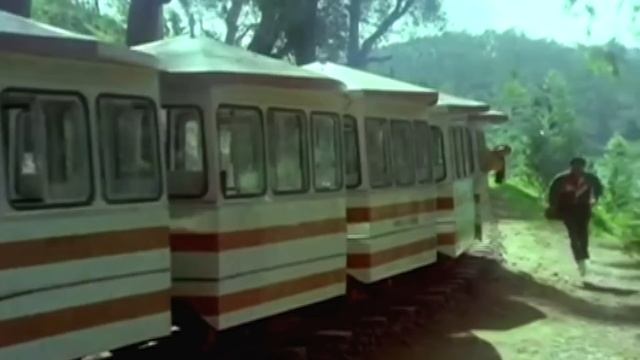 കൂട്ടിൽ നിന്നും മേട്ടിൽ വന്ന | Malayalam Evergreen Film Song | താളവട്ടം | K. J. Yesudas | Mohanlal смотреть онлайн