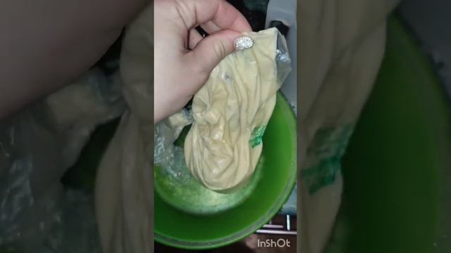 вафельные трубочки на сковороде #рецепты #вафлирецепт #трубочки смотреть онлайн