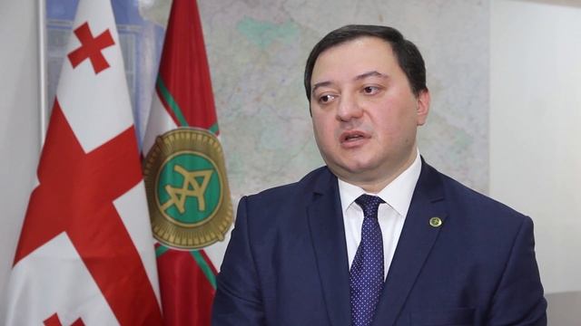 Военные суда НАТО вошли в порт Поти смотреть онлайн