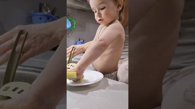 Моем посуду. смотреть онлайн