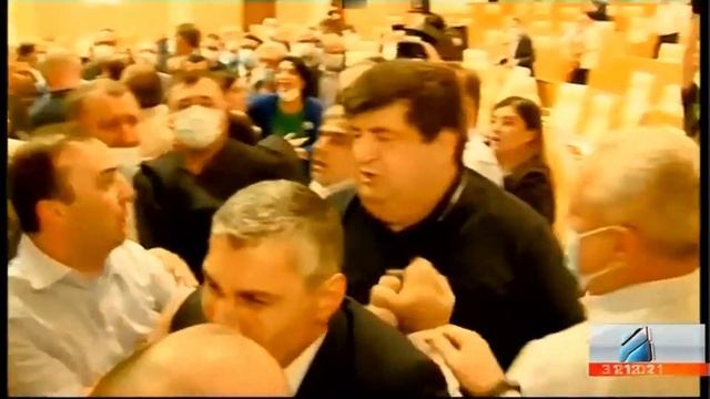 Rustavi 2 continuity before Kurieri 9 (31.12.2021) смотреть онлайн