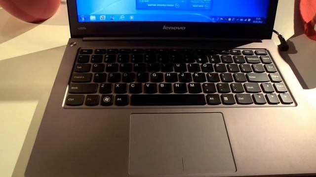 Angeschaut: Lenovo IdeaPad U300s Ultrabook смотреть онлайн