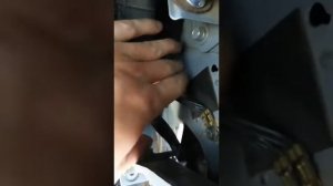 Дует холодный воздух под ноги пассажиру акцент. Есть решение