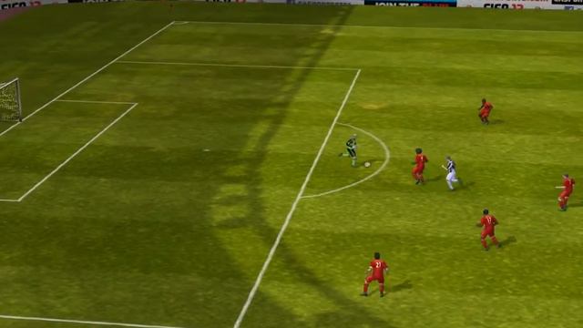 Вратарь и защитник не поняли друг друга FIFA 13 iPhone/iPad - FC Bayern vs. Juventus смотреть онлайн
