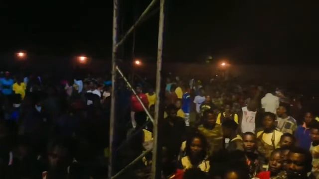 Raiven - Live NAMAKIA(Majunga) Madagascar смотреть онлайн