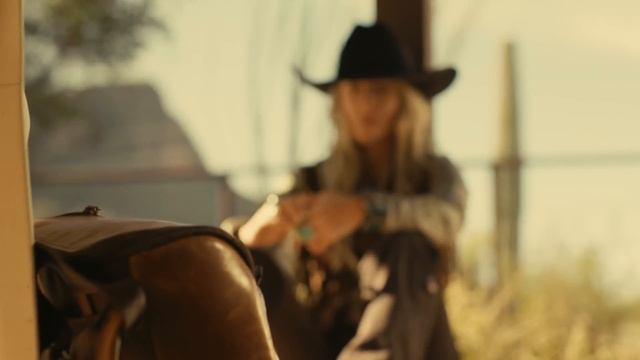 Lainey Wilson - Wildflowers And Wild Horses (Official Behind The Scenes)