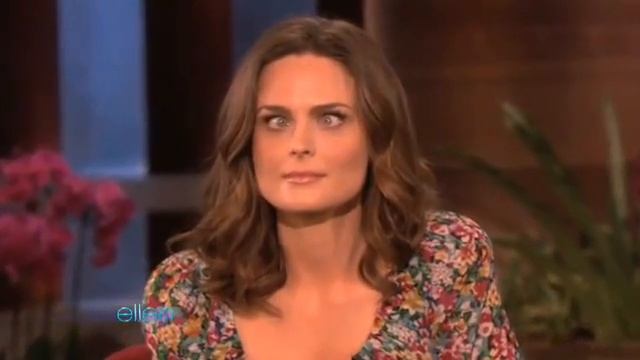 Emily Deschanel's Amazing Eyes! смотреть онлайн