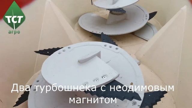 Siloking 14 T Duo - кормосмеситель-кормораздатчик прицепной смотреть онлайн