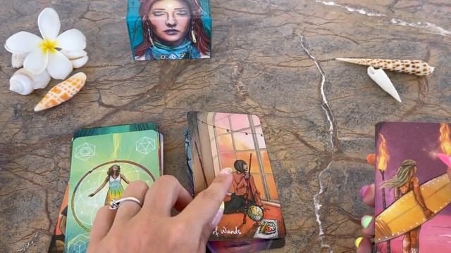 Обзор колоды ✨ТАРО СВЕТЛОГО ПРОВИДЦА (The Light Seer's Tarot)✨ смотреть онлайн