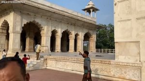 ВЕСЁЛЫЙ ОБЗОР ДОСТОПРИМЕЧАТЕЛЬНОСТЕЙ в ДЕЛИ. Мастер Рэм ИНДИЯ 2022 г.