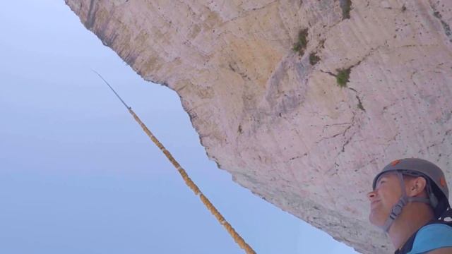 Прыжок - бухта Навагио, о.Закинтос, Греция смотреть онлайн