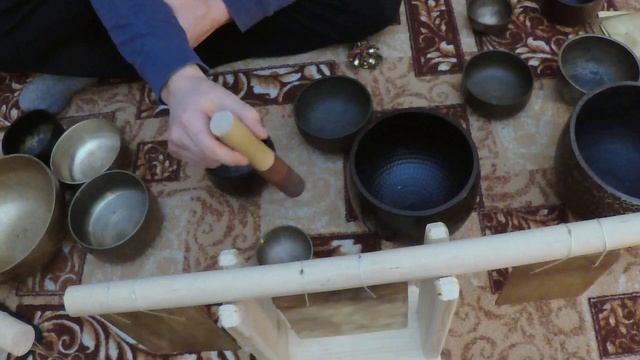 Поющие чаши. Звукотерапия. Обучение. Тибетские чаши. Медитация. #TIBETAN #BOWLS #SINGING смотреть онлайн