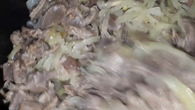 Куриные желудочки со спагетти. Вкуснее чем мясо смотреть онлайн