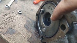 Ремонт розподільника ГУРа МТЗ 80