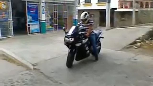 suzuki katana 750 vs nenuko смотреть онлайн