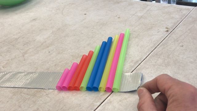 Super Easy Pan Flute Sound Science Experiment смотреть онлайн