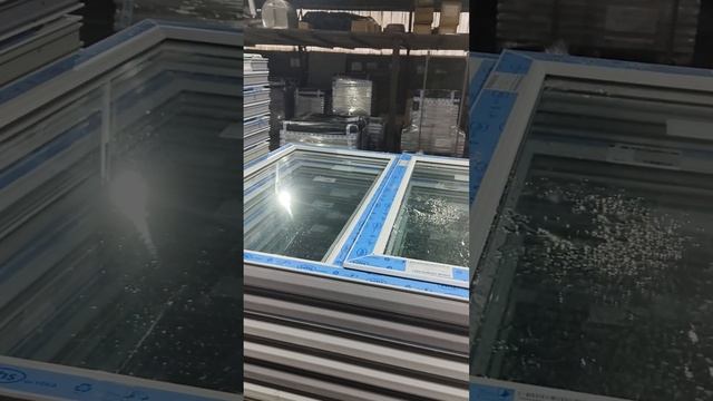 Окно 1200х1200 мм VEKA WHS 60, правая поворотно откидная створка, однокамерный стеклопакет 2 стекла смотреть онлайн