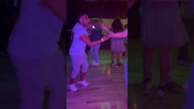 Max Solorzano & Tanya Yvonne at Salrica anniversaryDancers смотреть онлайн