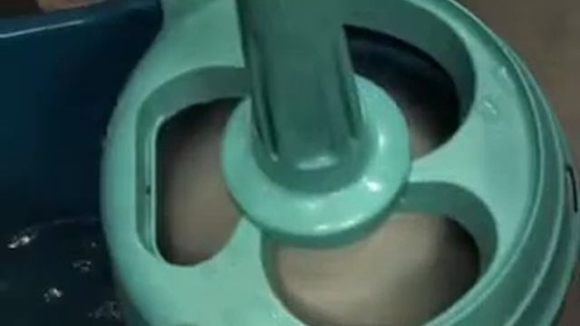 Ведро Leifheit TWISTER с отжимом 8 л 55300 смотреть онлайн