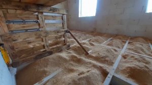 Деревянный пол. Избавляюсь от плесени. Часть 3.