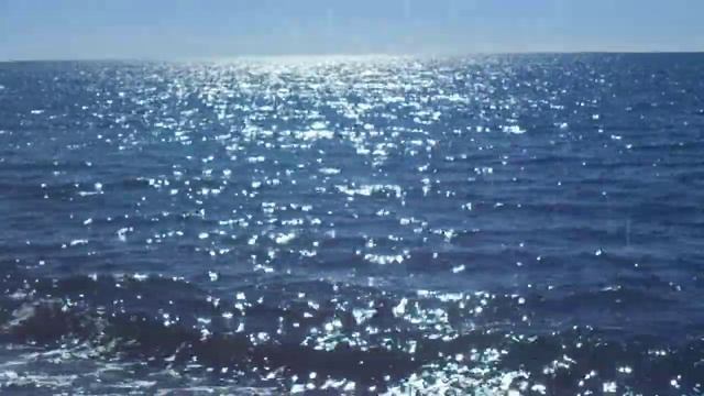 Солнечные блики на воде. смотреть онлайн