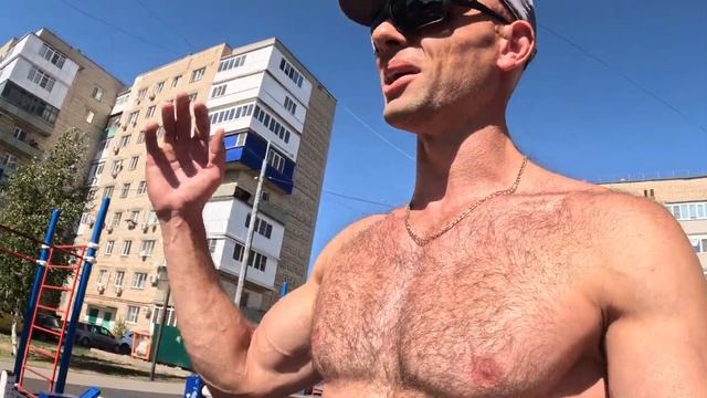Последний рабочий подход -37 повторений. Отжимания в отказ. Говорю, почему я не мог накачаться.. смотреть онлайн