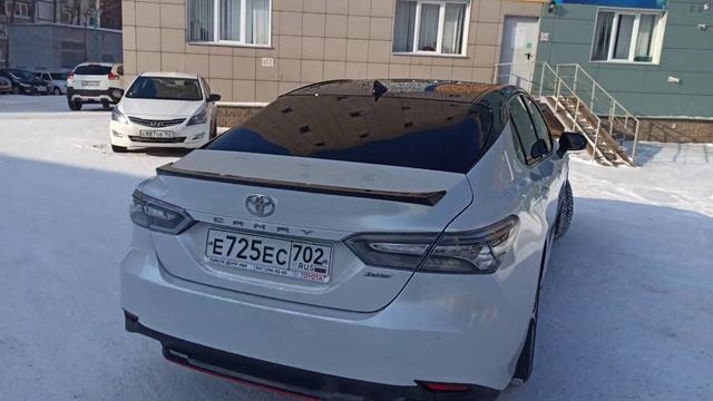 Тонировка и оклейка крыши Toyota Camry 2 смотреть онлайн