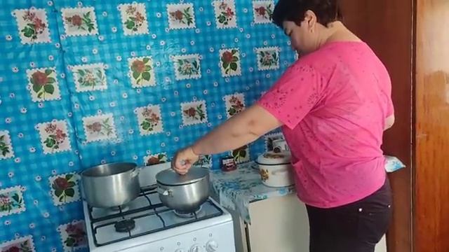 Украинское село . Коптим мясо , сало . смотреть онлайн