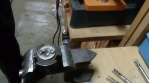 Замена цилиндра в замке Барьер 2М