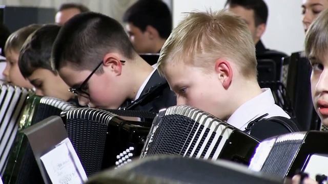 Ночной экспресс Сурцуков, Привет Саратовцам Паницкий. Оркестр смотреть онлайн