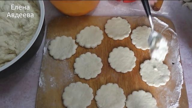 Пирог дрожжевой с Творожной начинкой смотреть онлайн