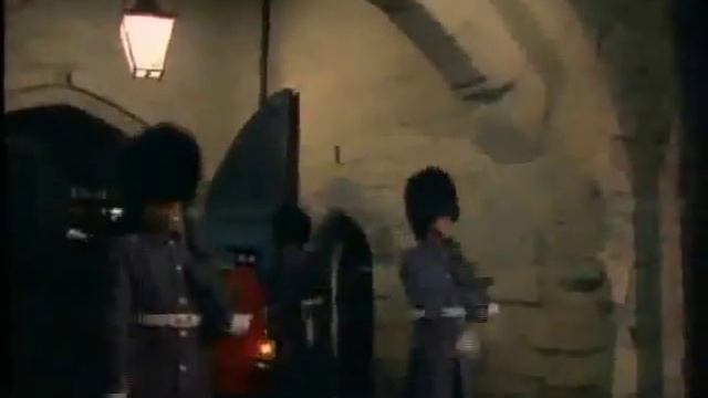 Ceremony of the Keys at the Tower of London смотреть онлайн