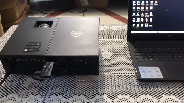 How Connect IPhone SmartPhone laptop with Projector. смотреть онлайн